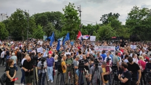 Polovina građana za proteste